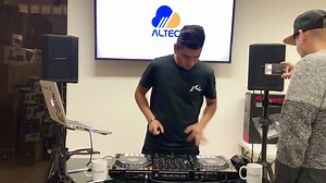 163 reactions · 12 shares | #BOSE #S1PRO #PIONEER #DDJ1000 #Altec ✌ Catálogo: https://tienda.altec.pe/55-parlantes-activos Catálogo: https://tienda.altec.pe/116-controladores DIRECCIÓN: Jr. Leonardo da Vinci 249 oficina 10 - San Borja - Lima, altura de la cdra. 24 de Aviación. Haz tus consultas y coordina tu visita al 952-178-720 / 987-604-885 / 986-468-594 / 958-990-288 / 958-140-084 / 414-9428 | Altec | Facebook