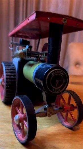 207K views · 646 reactions | Now we just need a tiny train station to keep it in!  | UNILAD Tech | Facebook