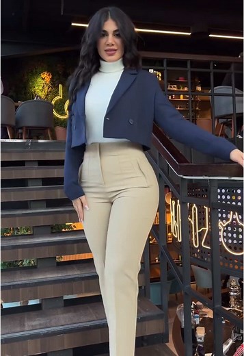 BlazerDaniela y pantalón becca🎈 📲 ⁨931 483 146⁩ https://wa.me/message/LDOS4JMRNTR4F1 Recibirás una atención personalizada❗️ Visítanos en nuestras tiendas👇🏻 📍Av. Abancay 1109 - CENTRO COMERCIAL 5 CONTINENTES tienda N•1782 & N•1783 Lima - Perú 📍Av. Abancay 1109 - CENTRO COMERCIAL 5 CONTINENTES tienda N•1662 Lima - Perú Envíos a todo el Perú 🇵🇪 solo nacionales📦 ##chaleco##ropadevestir##ropamujer##elegante##pantalon##conjunto##envios##blazeroutfit