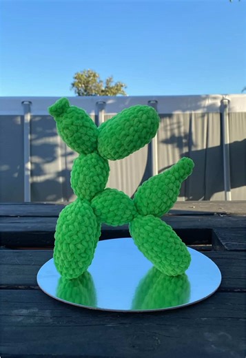 Creating a Crochet Balloon Dog: A Step-by-Step Guide