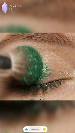Glitter Green Eyeshadow Tutorial ✨ Easy & Glam Eye Makeup Look