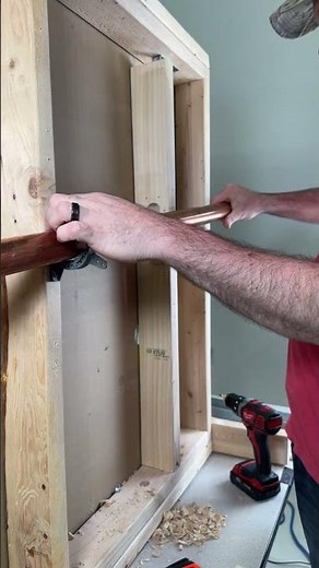 Multi-functional pipe clamps 👀