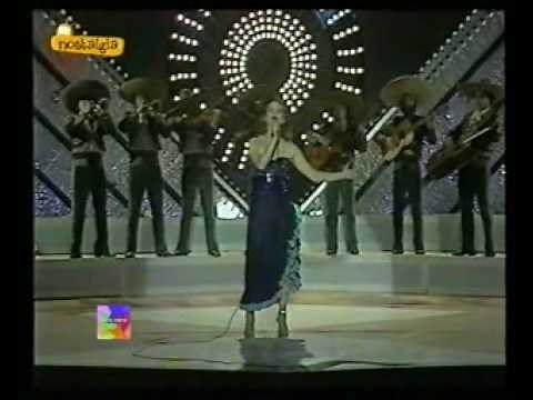 ROCIO DURCAL 'LUZ DE LUNA'
