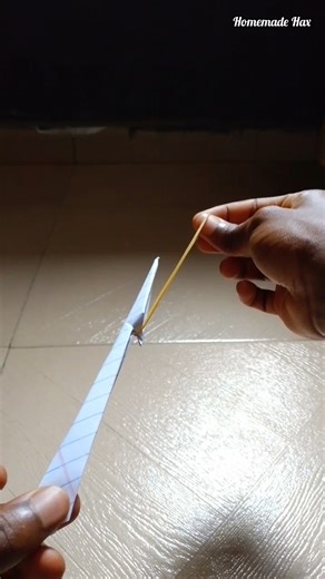 How to Make a Super Paper Rocket With Rubberband 🎯