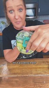 🥗 “I used to dread opening my lunch… soggy greens, sad toppings, and wasted effort. FreshPort™ changed everything. Now every bite is crisp, fresh, and honestly exciting.” ✨ Get Yours Below: https://gopase.com/products/freshport™ | Gopase