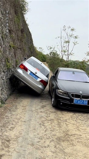 The veteran driver's reverse thinking and ingenious operation #golf #automobile