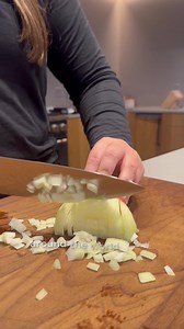 Master any kitchen task with the WÜSTHOF Classic 6-Piece Knife Block Set 🔪 All your slicing and dicing essentials in one sleek set with built-in savings to match. | WÜSTHOF