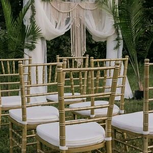 [Hot Item] Luxury Stackable Plastic Party Gold Paint Resin Chiavari Chairs for Weddings