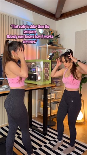 Lenka ☁️👩🏻‍💻 Tech・Coding・Gaming on Instagram: "Every dev knows this pain… you touch one file and suddenly the whole app explodes 🫠🔥 🇩🇪 Und ja, der Code läuft noch. Niemand weiß wie. Niemand will’s anfassen. Willkommen in der echten IT-Welt: „Don’t touch it, it still works.“ 🥲 #coding #programming #softwareengineer #devlife #girlswhocode #womenintech #techhumor #programmieren #entwicklerin #techgirl #fyp #viralvideo 🩷👩