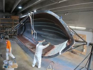 8.5K views · 135 reactions | Lamination is well underway on the first @reef_runner_boats 340 hull! Who else is excited to see this boat come together? - #CenterConsolesOnly #ReefRunnerBoats #CenterConsole #OpenFisherman | Center Consoles Only | Facebook