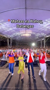 Celebrating with 12,000 Batanguenos the fiesta of Mataas na Kahoy! ❤️ salamat p0 Mayora @Ellerygardiolasilva and Vice Mayor @EarelGardiola and @UmdjamesSalas! #MataasnakahoyBatangas | Regine Tolentino