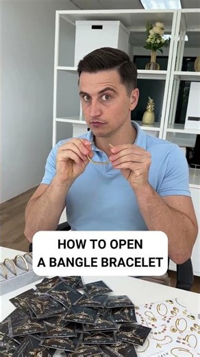 How to open a bangle bracelet