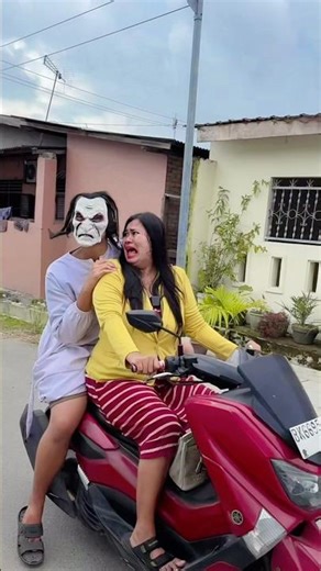 It turns out that the person in the motorcycle mirror was a ghost.