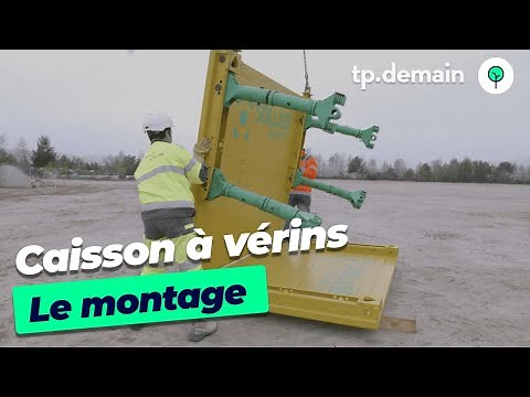 Trench shoring: the installation of a jack-operated caisson