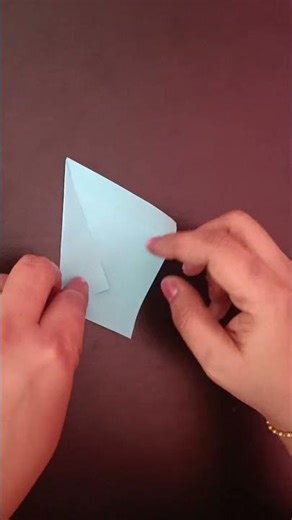 Easy paper nail using sticky notes #origami #diy