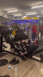 398K views · 6.7K reactions | Iago Berserker 822kg leg press . . . . . . . Bar bending/plate shaking/equipment wrecking machine #thursday #thursdaymotivation #gymtime | Man Beast Strongman Events | Facebook