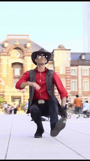 TikTokでCossack-manさんをチェック！