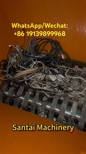 Upgrade your recycling line. Efficient cable shredding with conveyor system saves time and cost!