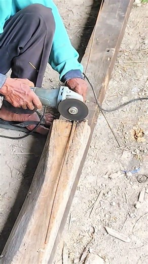 the technique of a metal cutter using a grinder carefully #tools