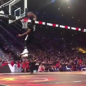 Pour ceux qui ont loupé les dunks de D.J. Stephens au concours du All-Star Game LNB d'hier soir, SEANCE DE RATTRAPAGE OBLIGATOIRE 🔥🔥🔥🔥🔥🔥🔥 | Actus NBA