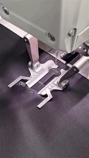 Durkopp Adler keyhole sewing machines available location uae 🇦🇪 #sewing #machine #shorts #jin #viral