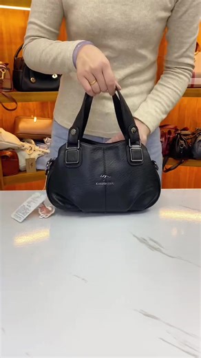 Stylish Crossbody Bags for Ramadan Fashion