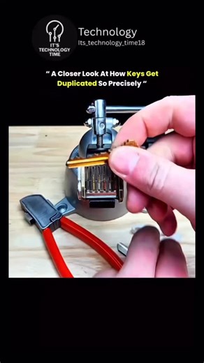 Technology on Instagram: "Key duplication works by using a cutting machine that traces the grooves and ridges of the original key while carving the exact same pattern into a blank key. This precise alignment ensures the depth and spacing of each cut match perfectly, allowing the duplicate key to fit smoothly and operate the lock just like the original. #EngineeringPrecision #EverydayMechanics #HowItsMade #MetalWorking #ManufacturingProcess PrecisionTools"