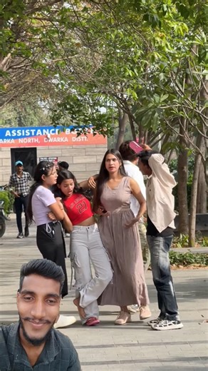 Girl crazy prank funny videos 🤣 #comedy #crazz #funny #shorts