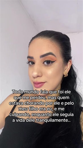 Os vídeos de Ana Vitória (@anavihtoriaof) com light blue linen - Them & I