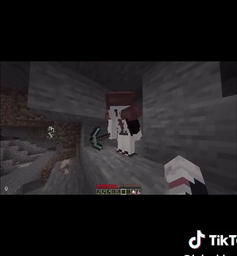 Exploring Vampire Relationships and Loss in Minecraft