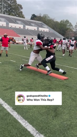 286K views · 326 reactions | Board drill  (via @clarkatlantafb) #highschoolfootball #hsfootball #footballdrills #footballpractice #footballplays #footballplayers | GOAT Farm Media | Facebook