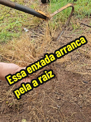 Demonstração da Enxada Defer de 23 cm