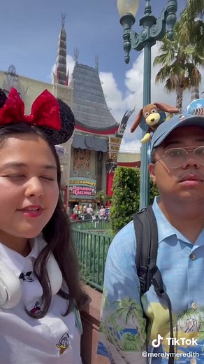 Meeting Tim Tracker at Disney World