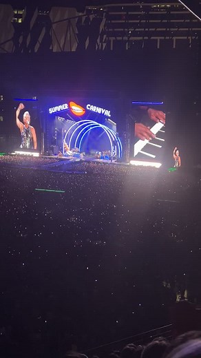 Pink Concert Highlights in Melbourne, Australia