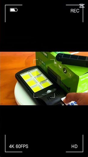 Luminaria LED Solar 90W Inalámbrica Impermeable IP67 con Sensor de Movimiento