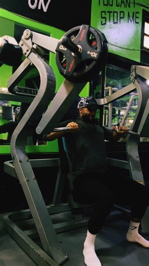 chest press #chestworkout #fitness #chest