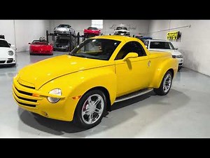 2005 Chevrolet SSR Walkaround & Startup
