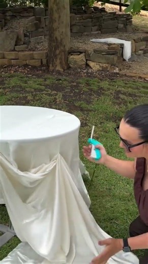 Level up your tables with this drape hack by Mode Atelier Weddings! ✨ #stylinghacks