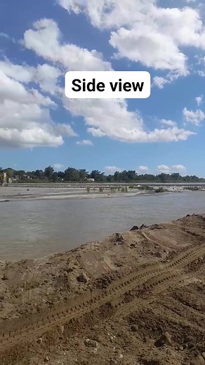 Side view reverside #byaherongpinoy #sideview #riverside #Equipment #truckdriver #viralreelsシ #fypviralシ #viewers #starseverywhereシ | Jonathan Cenabre