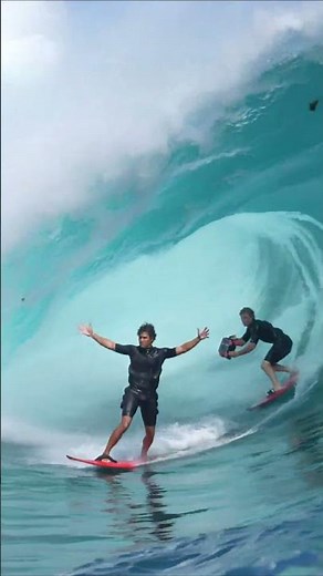 Matahi Drollet and Eimeo Czermak Follow Filming at PUMPING TEAHUPO'O