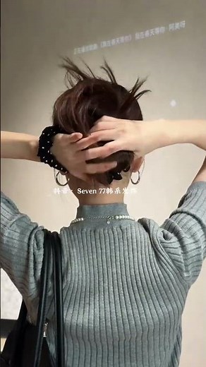 Polka Dot Small Intestine Loop Low Bun & Pleated Lace Hairstyle Tutorial