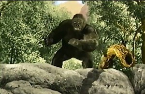 Mighty Joe Young (1949) Colorized Posted here, is only a brief clip. See the full version of the almost 4 minute Mighty Joe scene as he encounters the cowboys! Mighty Joe Young 1949 in Colour VERY RARE Willis O'brien , Ray Harryhausen https://youtu.be/rudlZgo7AgY ________________________________ Colorization of originally made black & white films is a post production digital method. It began around the 1970's. https://en.wikipedia.org/wiki/Film_colorization Turner Broadcasting with Mighty Joe Yo