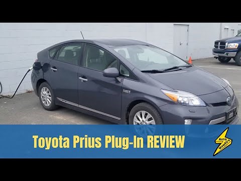 2012 Toyota Prius Plug-In Hybrid Review: Inside & Out