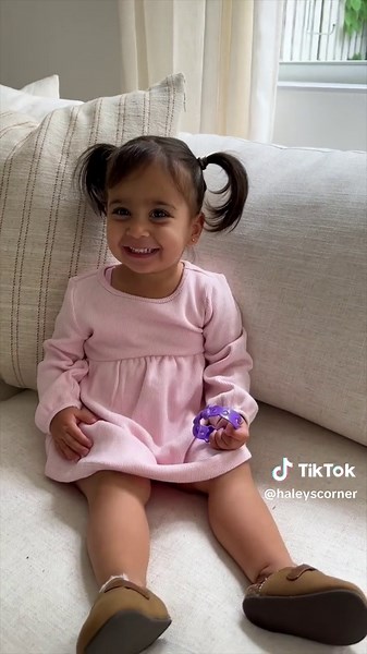 Holiday stress? None for me thank you 😬 let’s keep shopping fun and on budget this year with @RetailMeNot where you can get PAID while shop with thousands of stackable deals, coupons and cash back offers from all favorite retailers like Walmart, Macy’s, Sephora, Old Navy, Samsung and more 💫 Mark your calendars, RetailMeNot’s annual Cash Back Day is also returning this November 7 to 9th. Go to CashBackDay.com to create a free account with RetailMeNot and let the holiday savings begin 🎁✨ #Retai