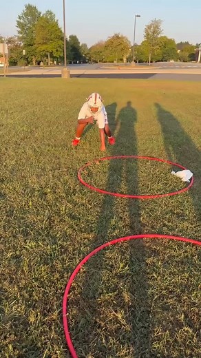 DL/OL Footwork Academy | 📋: Agility Quickness -> Footwork Rush Path w/Leverage • Refine. Elevate. Dominate. • https://hecostix.com/discount/SKILLSNDRILLS • #personaltrainer #athletictraining #movementspecialist #footwork | Skills n Drills Institute
