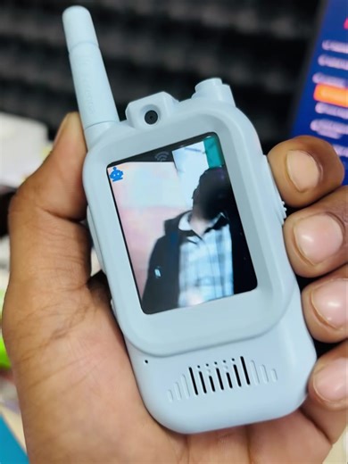 Kids Video Call Walkie Talkies এটা হল একটা কিডস ভিডিও কল ওয়াকি-টকি অর্থাৎ এই ডিভাইস দিয়ে আপনি ১০০ থেকে ৫০০ মিটারের ভিতরে ওপেন সার্ভিসের ভিডিও কলে কথা বলতে পারবেন কোন ইন্টারনেট বা সিমের কানেকশন লাগবে না এই দুইটা ডিভাইস থাকলে আপনি ভিডিও কলে কথা বলতে পারবেন | Accessories ভান্ডার