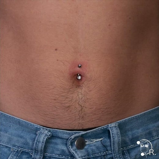 MALE NAVEL PIERCING
