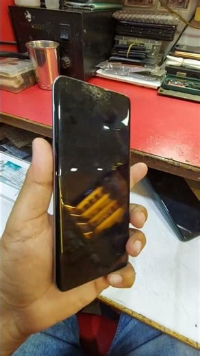 This is Realme 13 pro Ai 5g mobile 6