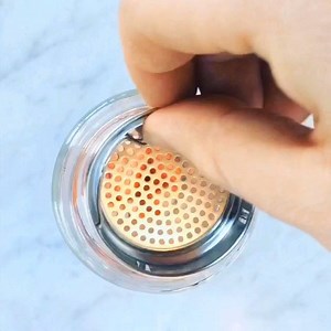 Blueberry Strawberry Infused DROP bottle water www.dropbottle.co | Drop Bottle