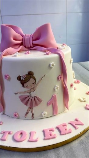 كيكة فيونكة 🎀😍 تصميم ناعم وفخم!#cake #الشيف_غياث